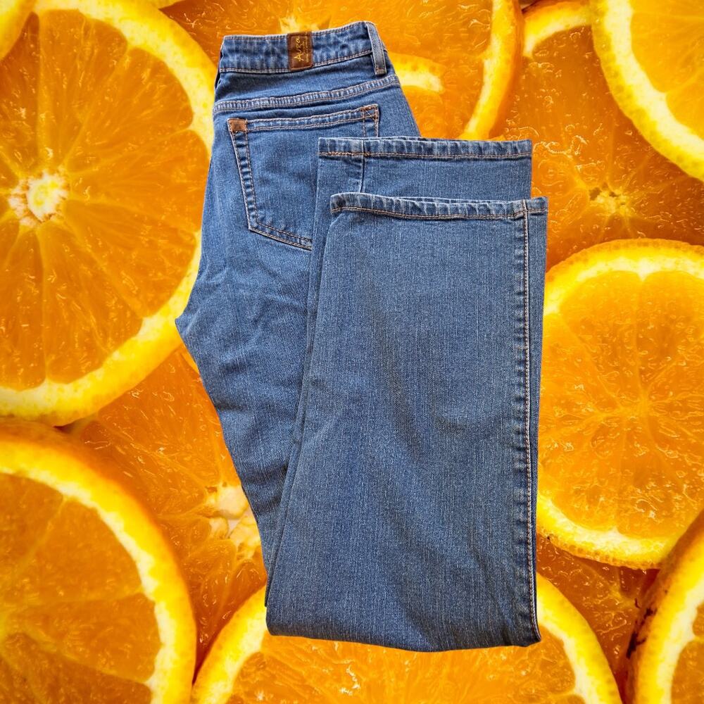 Aura Denim Straight Leg Blue Regular Rise Jeans Size 6